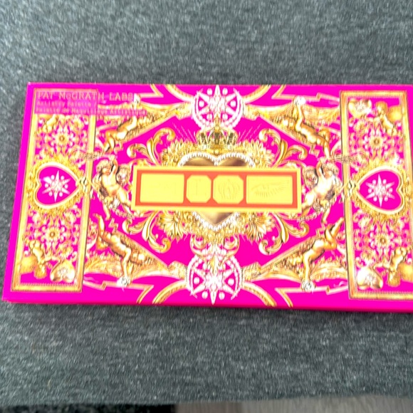 Pat McGrath celestial nirvana artistry palette - Picture 2 of 4